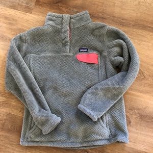 Girls Patagonia snap fleece pullover L 12